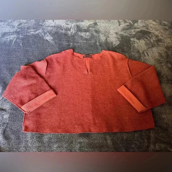Urban Outfitters Oversized Cropped Cuff Sleeve Sweater size XS - Picture 1 of 7